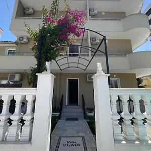 Vladi Apartament Durrës